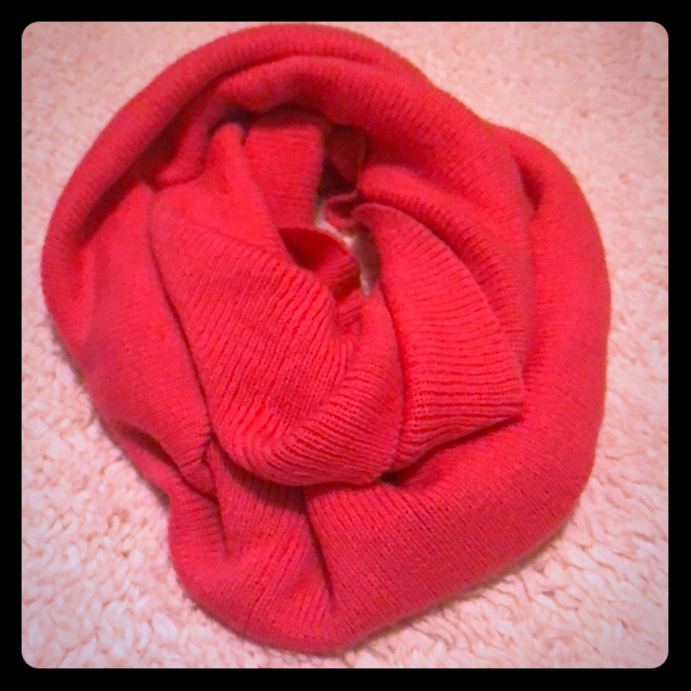 Hot pink infinty scarf